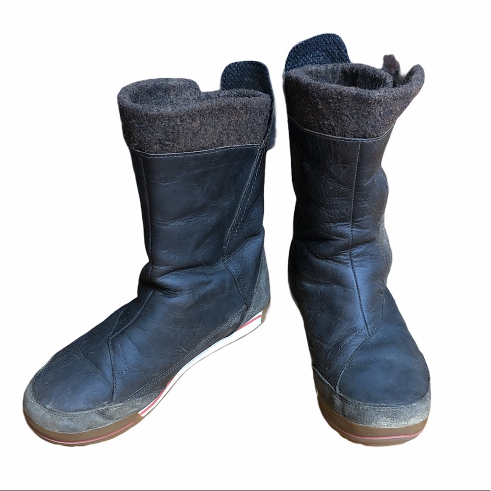TEVA Haley Waterproof Snow Boot Sz 6.5
